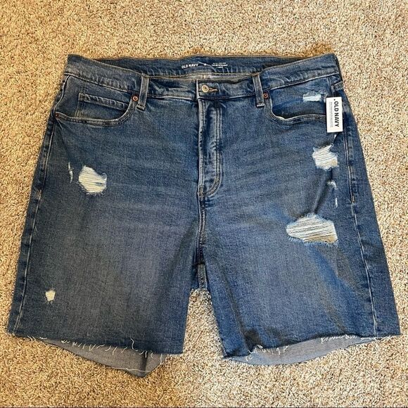 Old Navy Extra High Waisted Straight Button Fly Cut-Off Ripped Jean Shorts - Picture 5 of 10